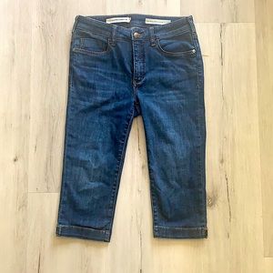Highrise Anthropologie Short cropped Jeans